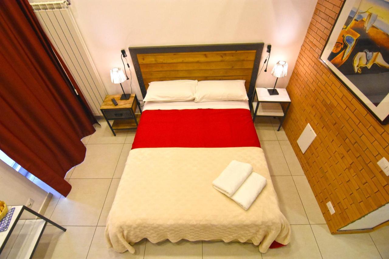 Ninarella Napoli Bed & Breakfast Dış mekan fotoğraf