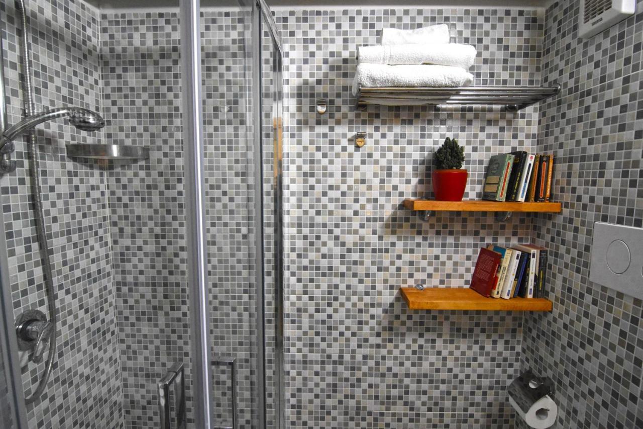 Ninarella Napoli Bed & Breakfast Dış mekan fotoğraf